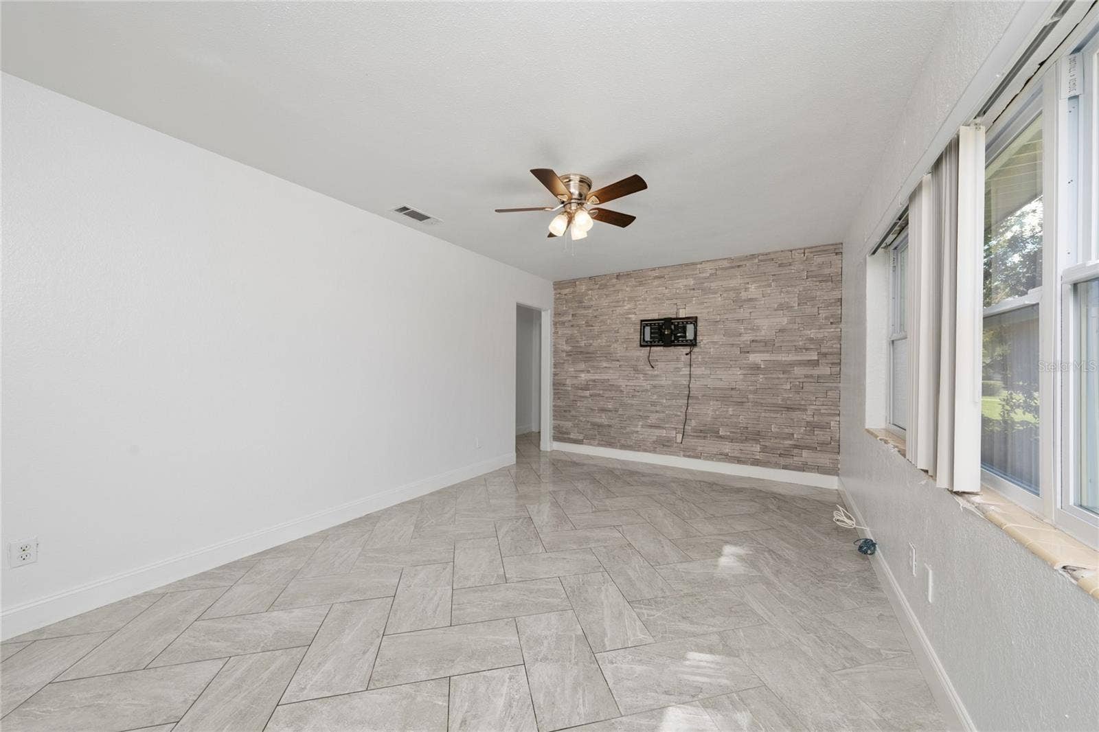 417 AVENUE G SE, Winter Haven, FL 33880 417 AVENUE G SE, Winter Haven, FL 33880
