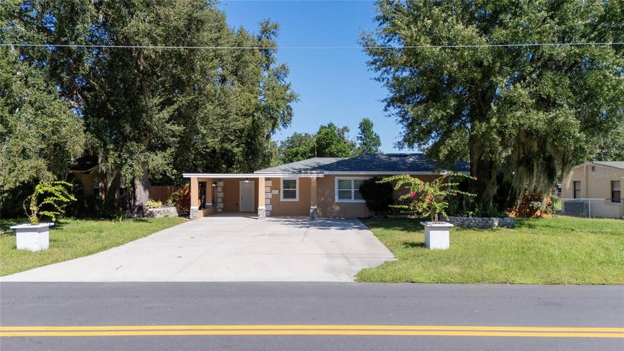 Property photo for 417 AVENUE G SE, Winter Haven, FL