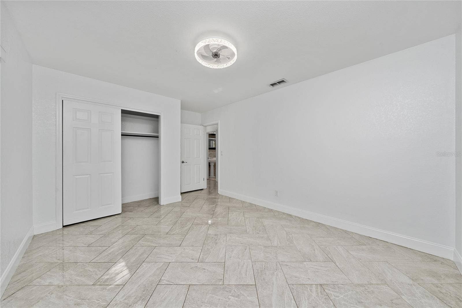 417 AVENUE G SE, Winter Haven, FL 33880 417 AVENUE G SE, Winter Haven, FL 33880