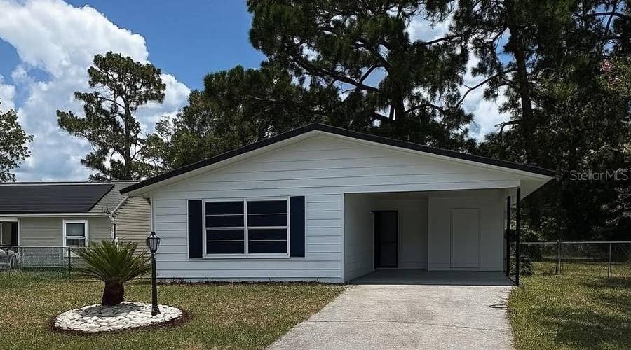 Property photo for 32 SPRING LOOP CIRCLE, Ocala, FL