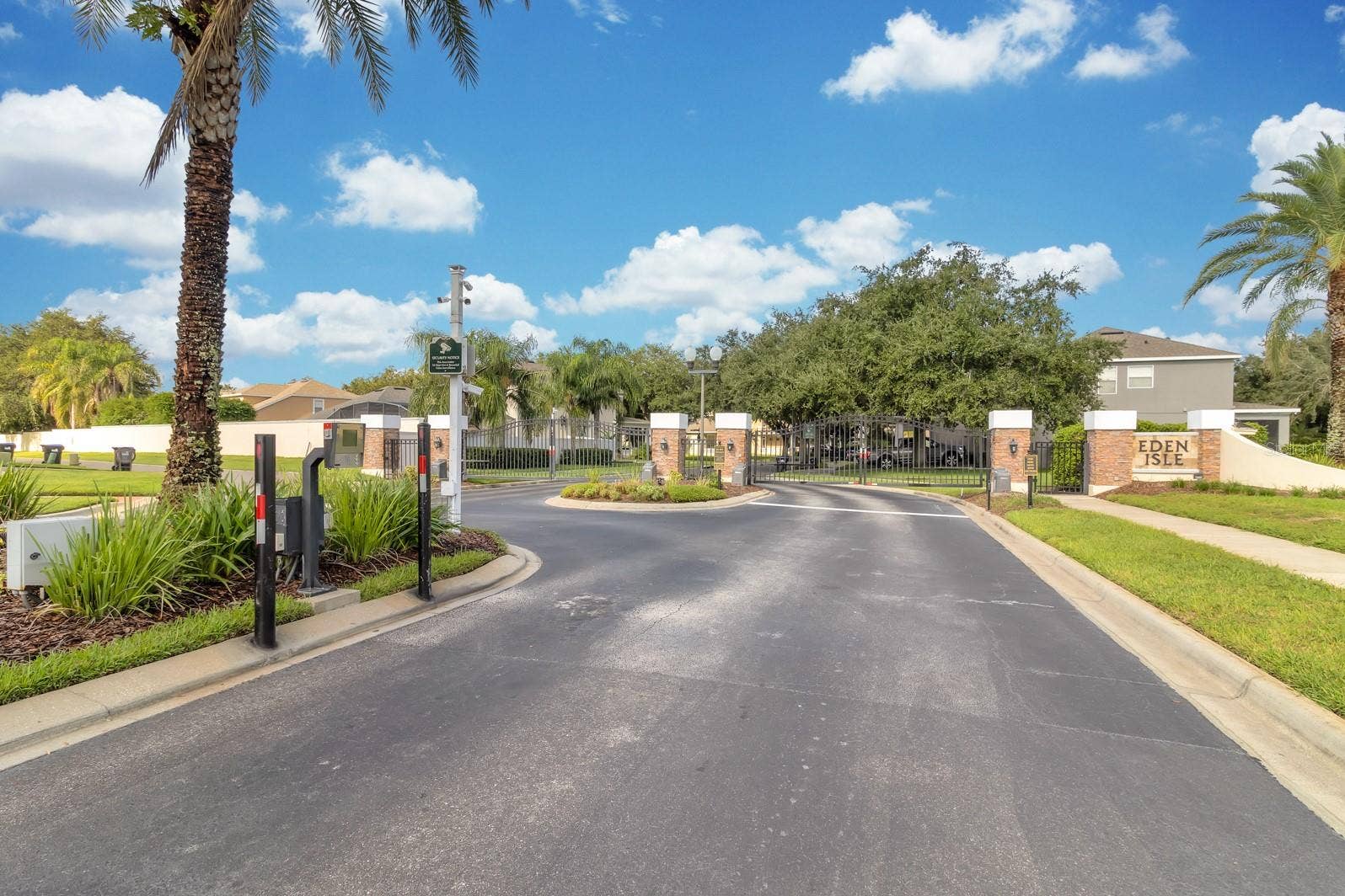 13738 EDEN ISLE BOULEVARD, Windermere, FL 34786 13738 EDEN ISLE BOULEVARD, Windermere, FL 34786