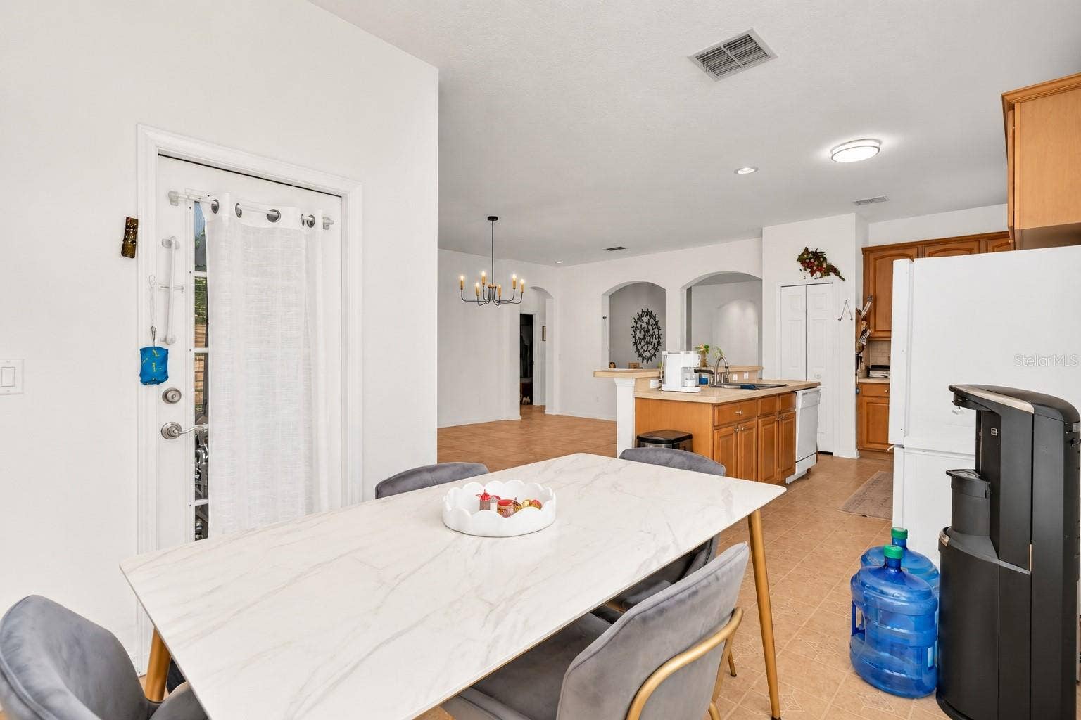 13738 EDEN ISLE BOULEVARD, Windermere, FL 34786 13738 EDEN ISLE BOULEVARD, Windermere, FL 34786