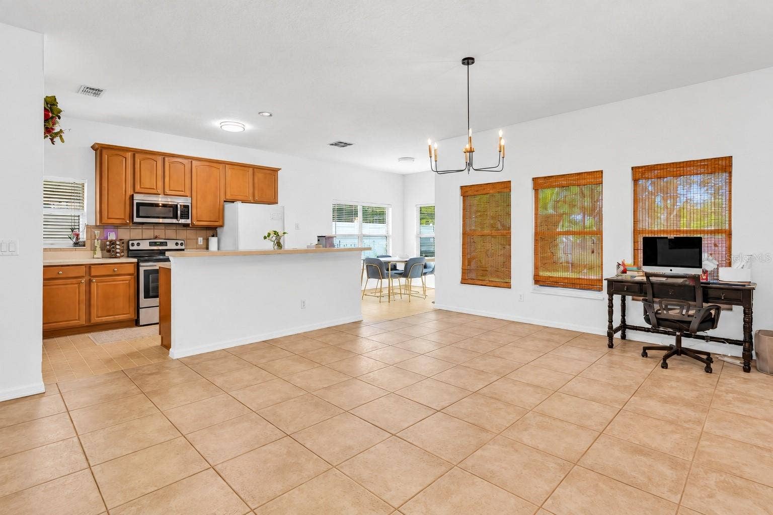 13738 EDEN ISLE BOULEVARD, Windermere, FL 34786 13738 EDEN ISLE BOULEVARD, Windermere, FL 34786