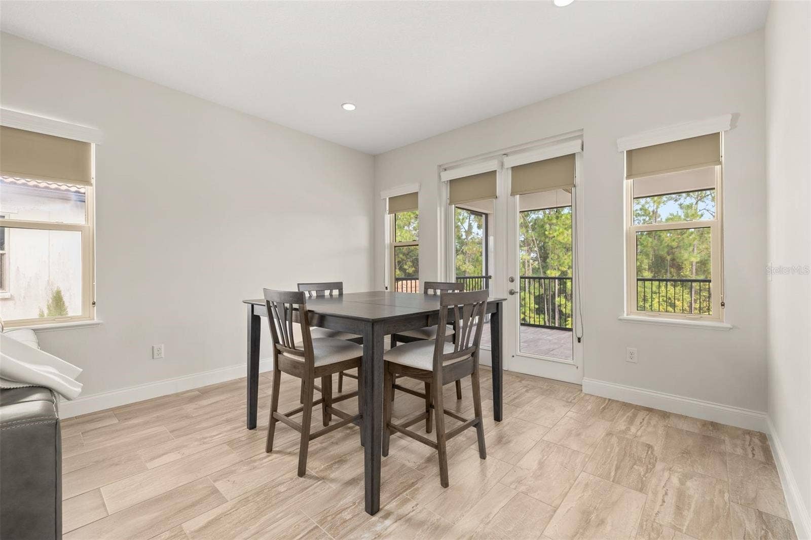 10330 ROYAL CYPRESS WAY, Orlando, FL 32836 10330 ROYAL CYPRESS WAY, Orlando, FL 32836