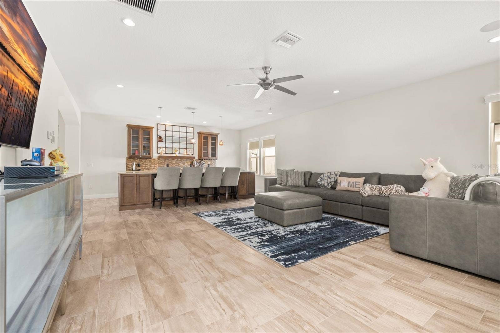10330 ROYAL CYPRESS WAY, Orlando, FL 32836 10330 ROYAL CYPRESS WAY, Orlando, FL 32836