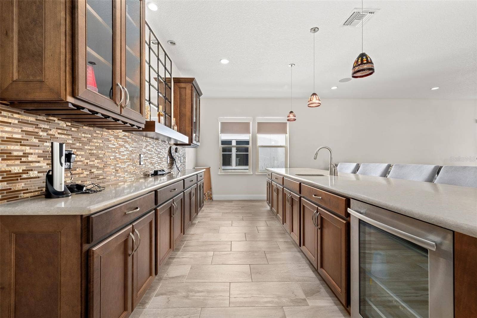 10330 ROYAL CYPRESS WAY, Orlando, FL 32836 10330 ROYAL CYPRESS WAY, Orlando, FL 32836