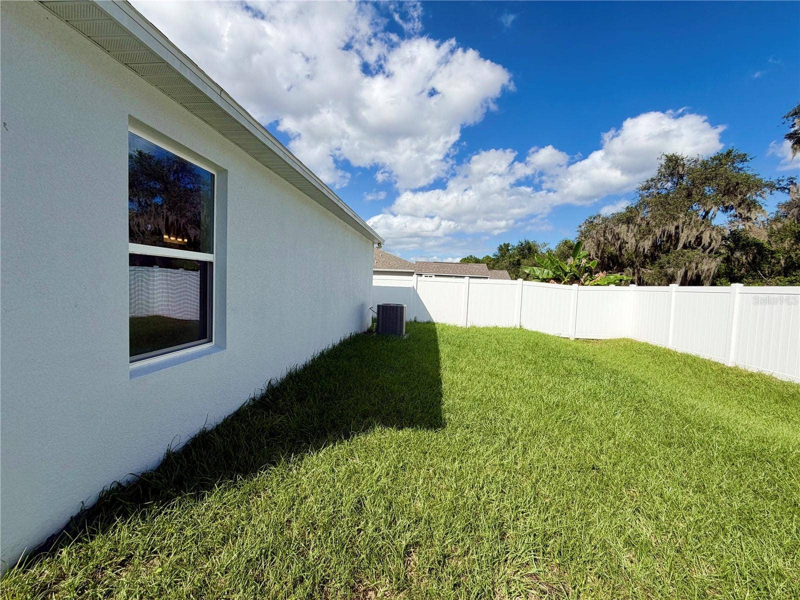 2021 CANTON PARK DRIVE, Winter Haven, FL 33881