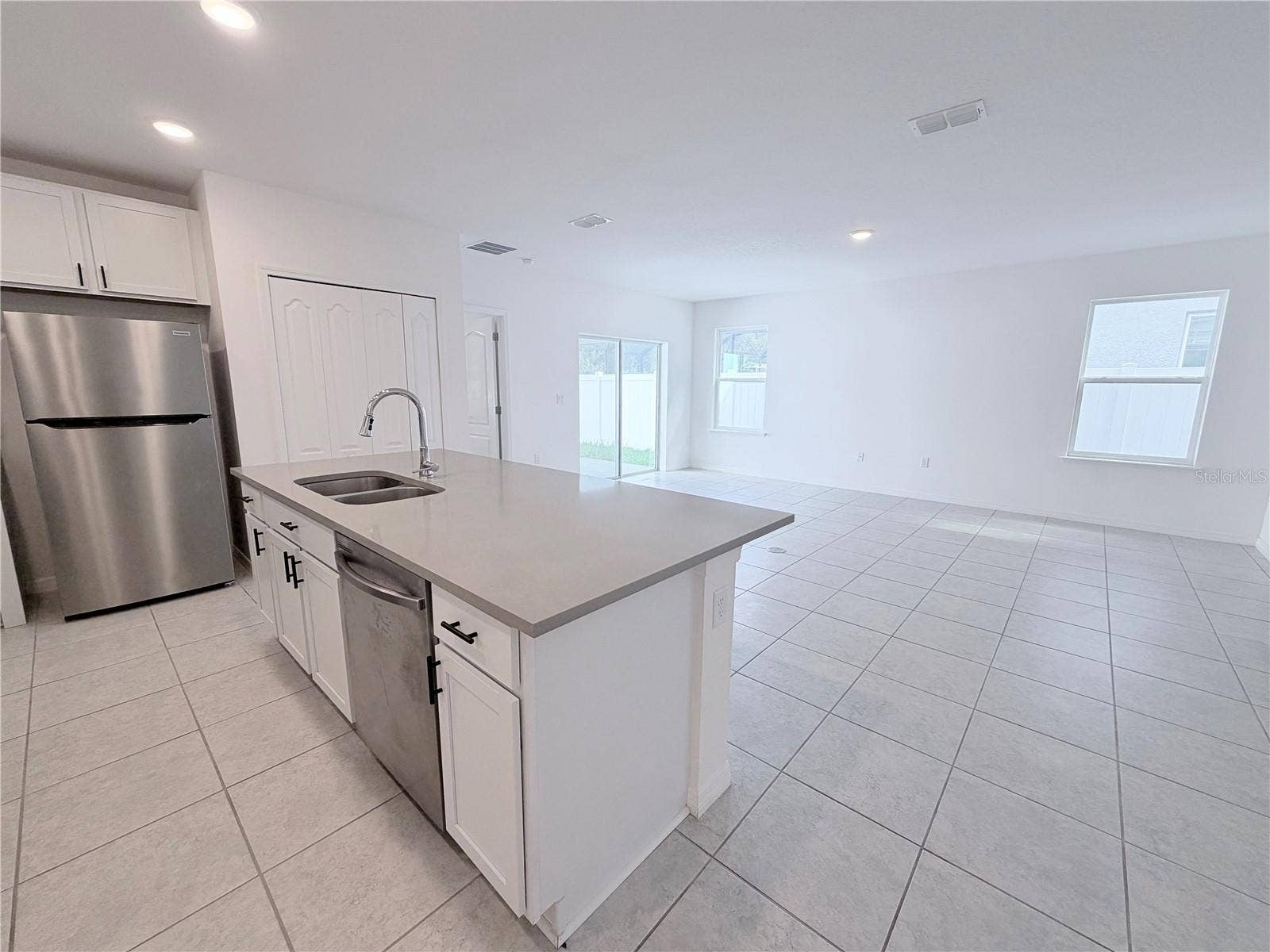 2021 CANTON PARK DRIVE, Winter Haven, FL 33881