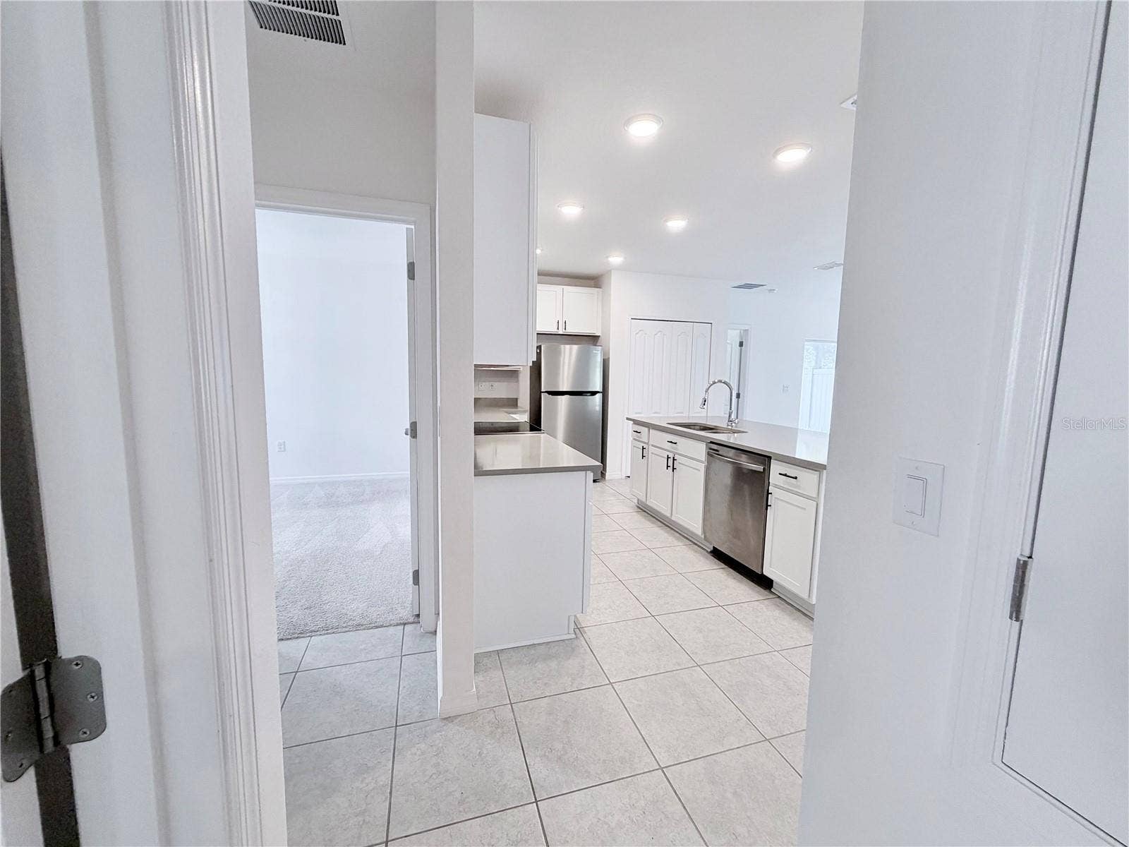 2021 CANTON PARK DRIVE, Winter Haven, FL 33881