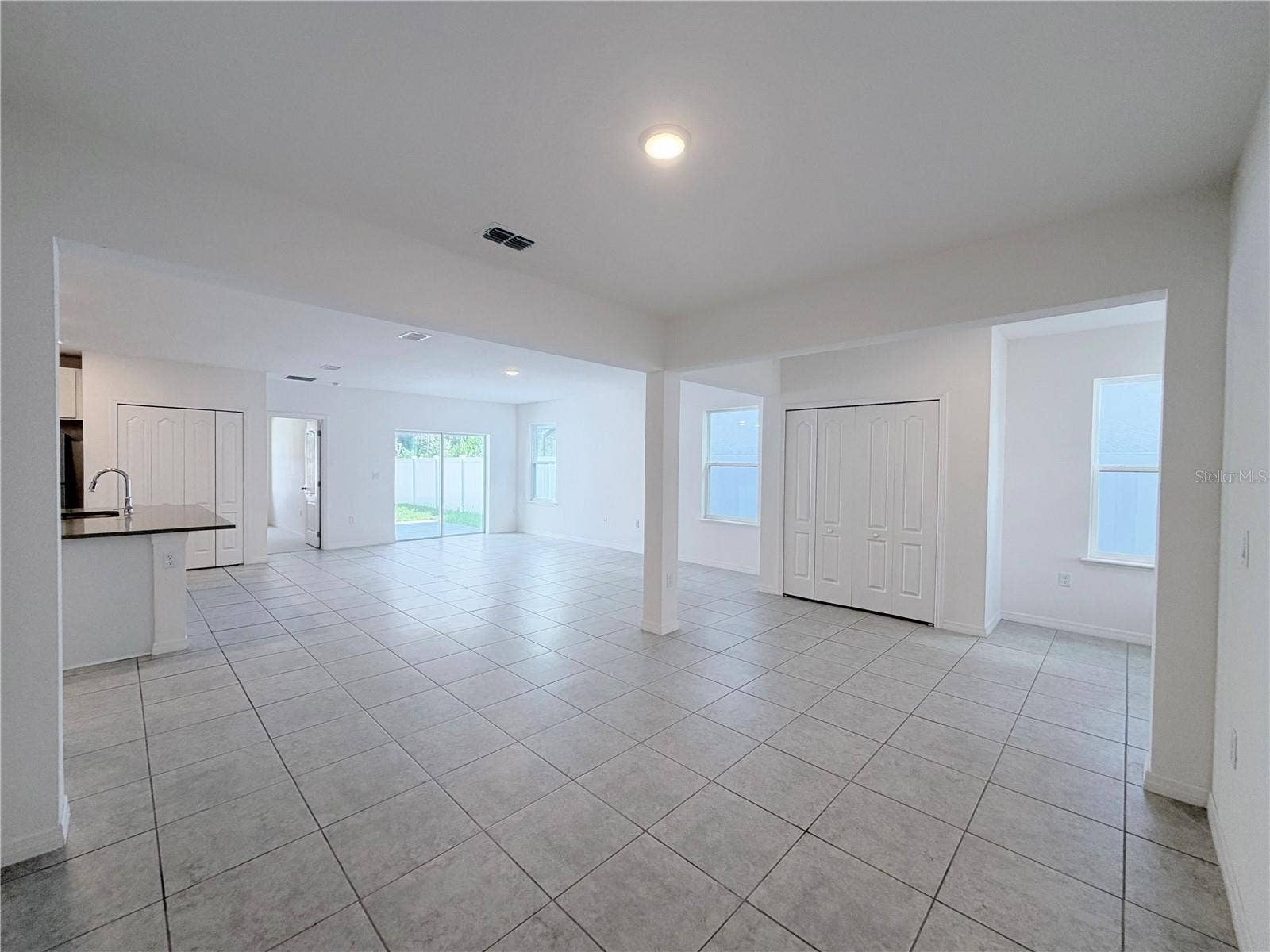 2021 CANTON PARK DRIVE, Winter Haven, FL 33881