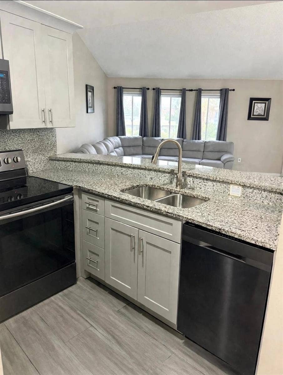 2532 WOODGATE BOULEVARD, #207, Orlando, FL 32822