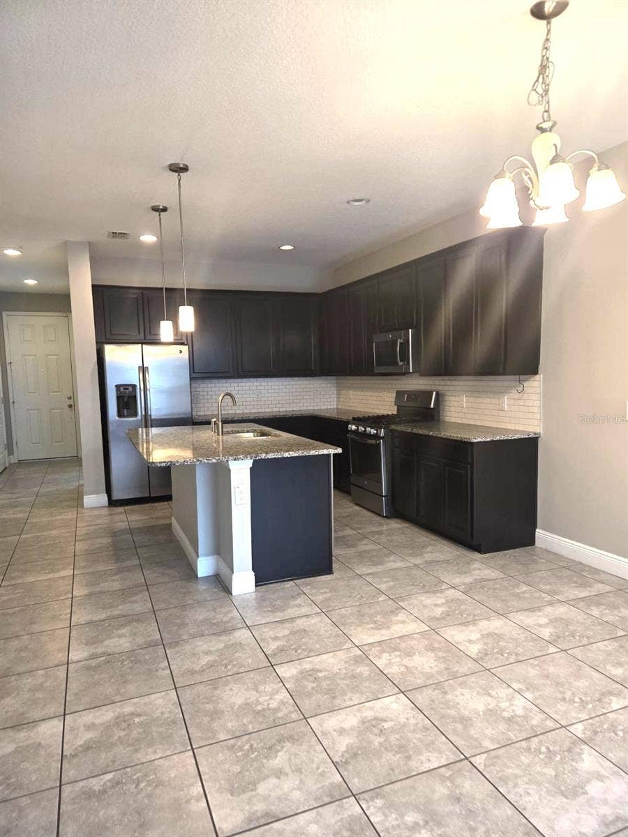 15717 KINNOW MANDARIN LANE, Winter Garden, FL 34787 15717 KINNOW MANDARIN LANE, Winter Garden, FL 34787