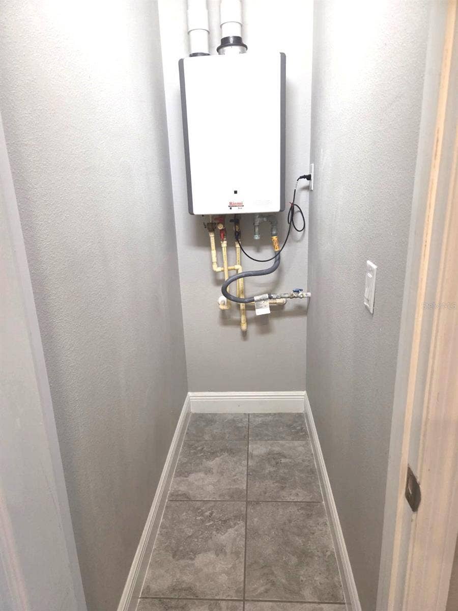 15717 KINNOW MANDARIN LANE, Winter Garden, FL 34787 15717 KINNOW MANDARIN LANE, Winter Garden, FL 34787