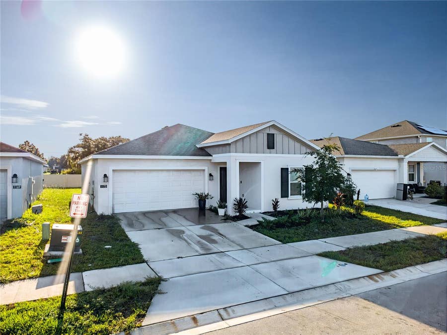 Property photo for 1173 DEEPWATER CIRCLE, Eagle Lake, FL