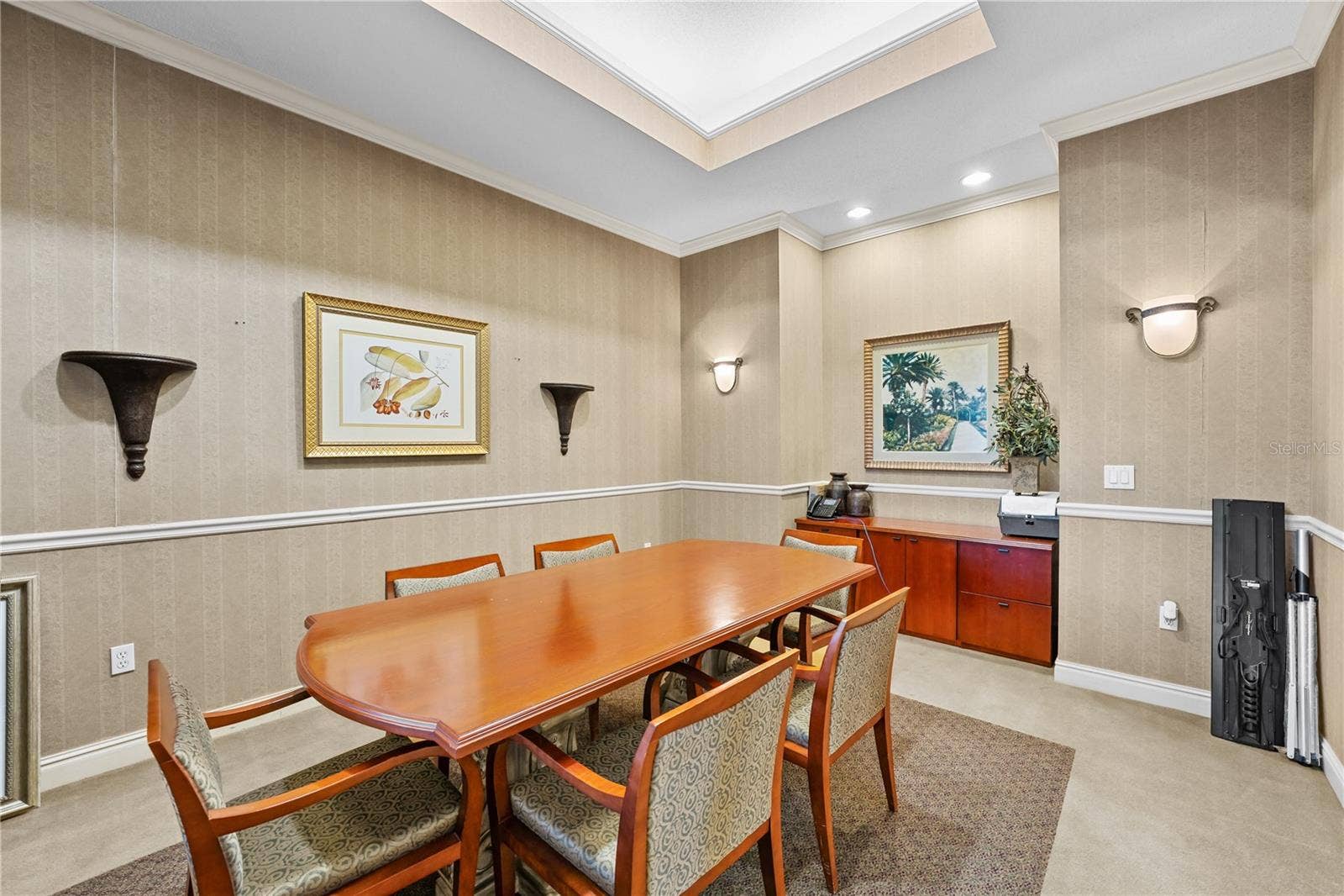 12020 VILLANOVA DRIVE, #107, Orlando, FL 32837 Clubhouse conference room.
