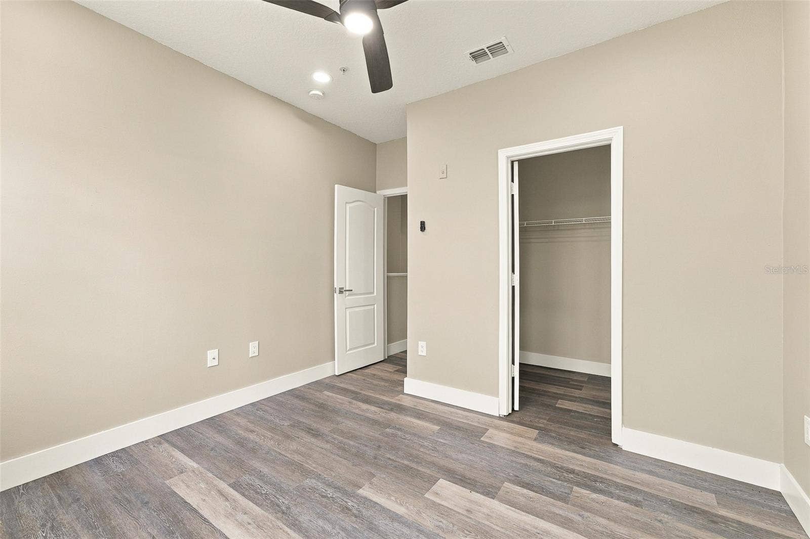 12020 VILLANOVA DRIVE, #107, Orlando, FL 32837 12020 VILLANOVA DRIVE, #107, Orlando, FL 32837