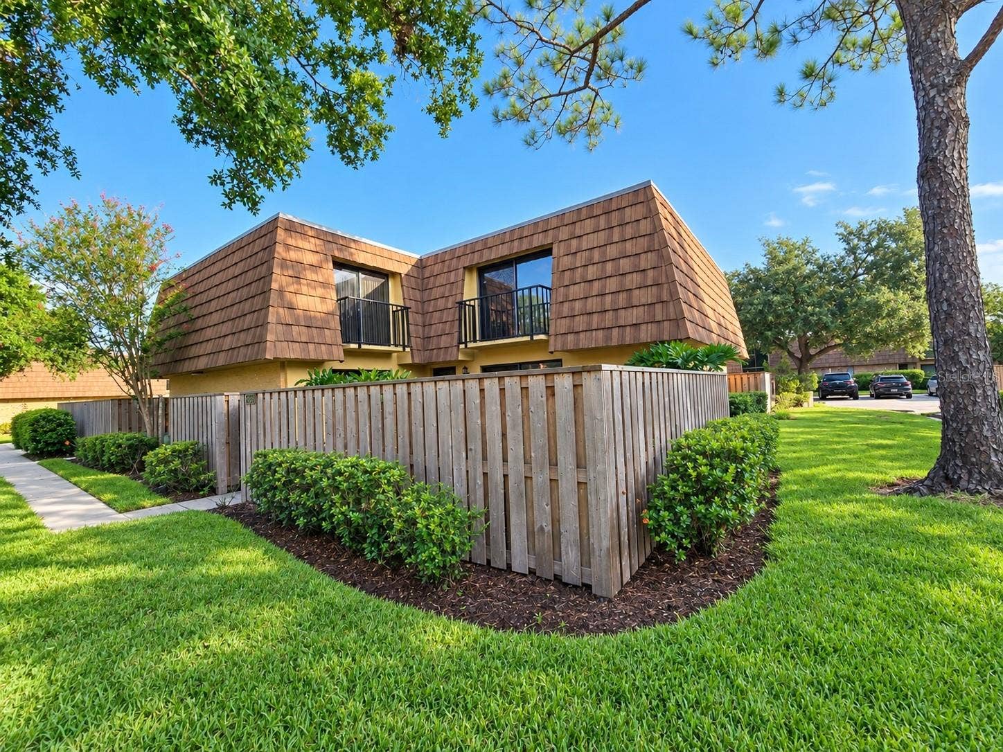 5280 CORAL COURT, #614, Orlando, FL 32811