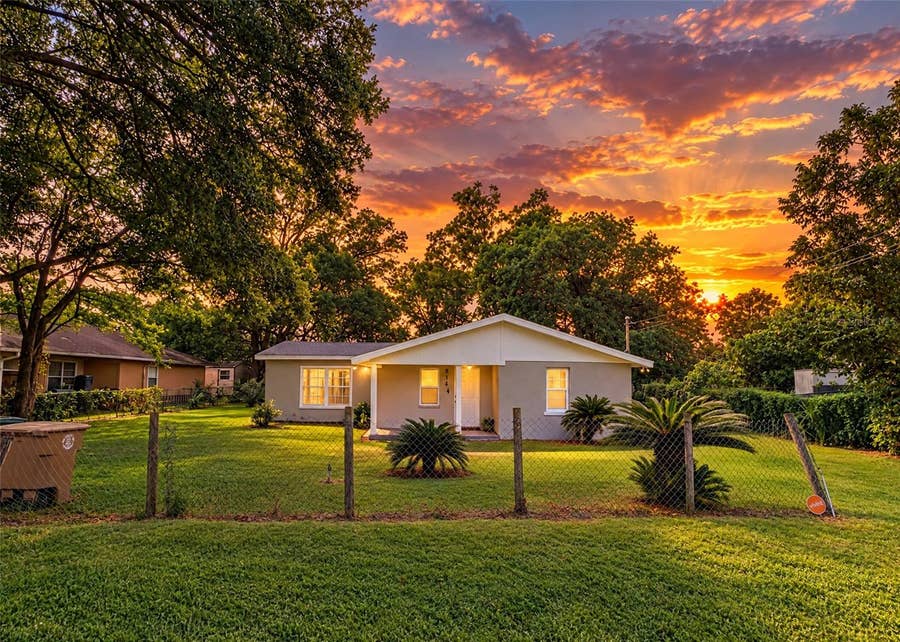 Property photo for 914 NW 14TH AVENUE, Ocala, FL