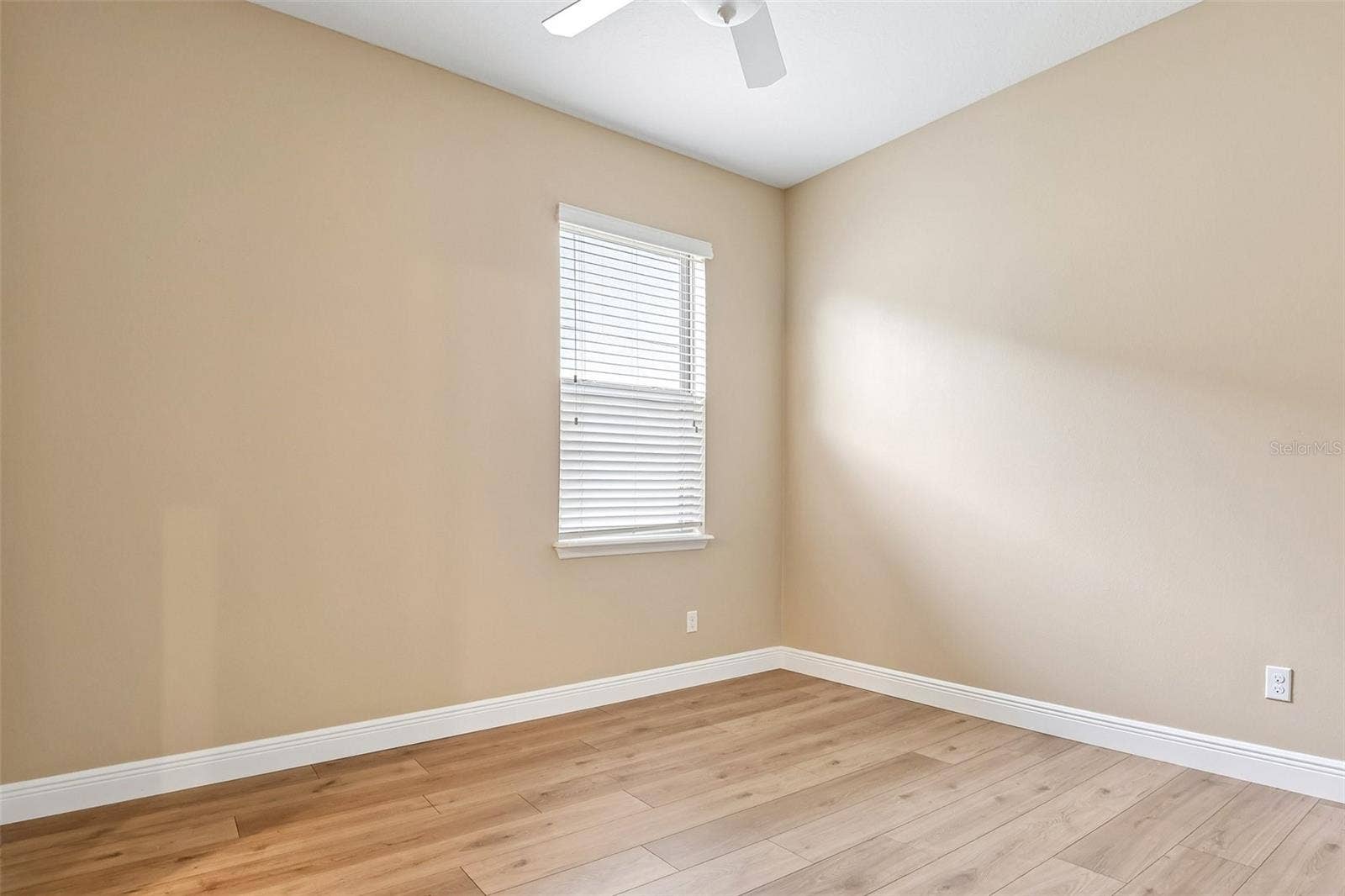 123 MAGELLAN COURT, Davenport, FL 33837
