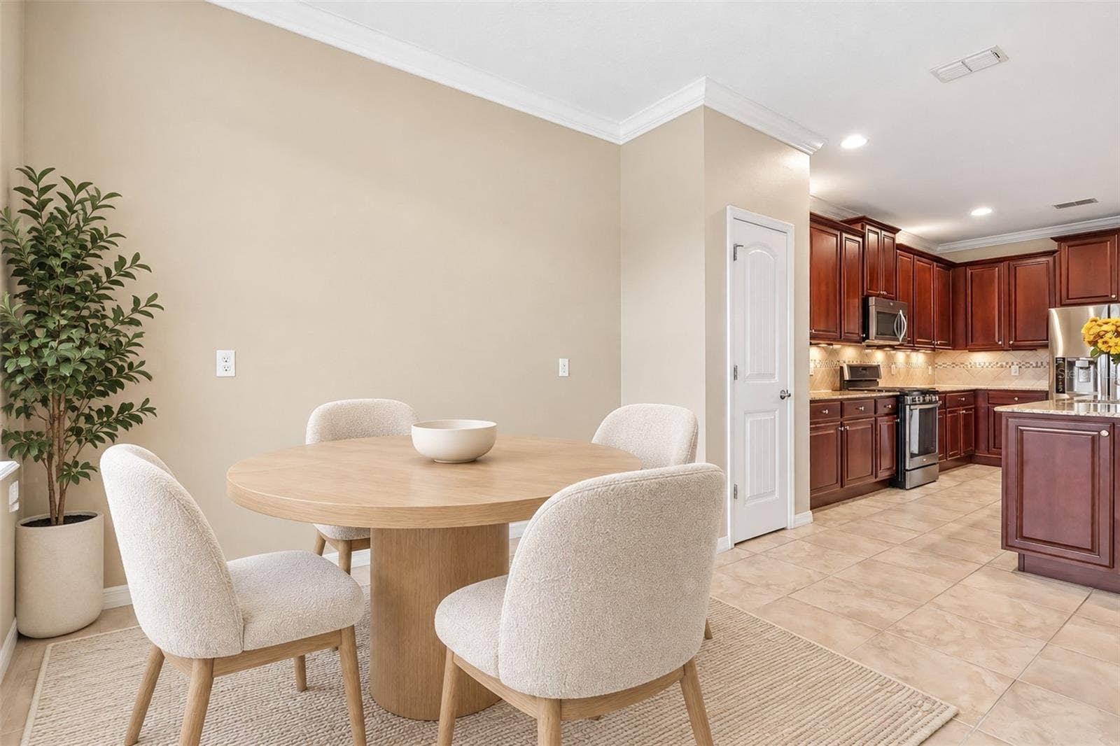 123 MAGELLAN COURT, Davenport, FL 33837