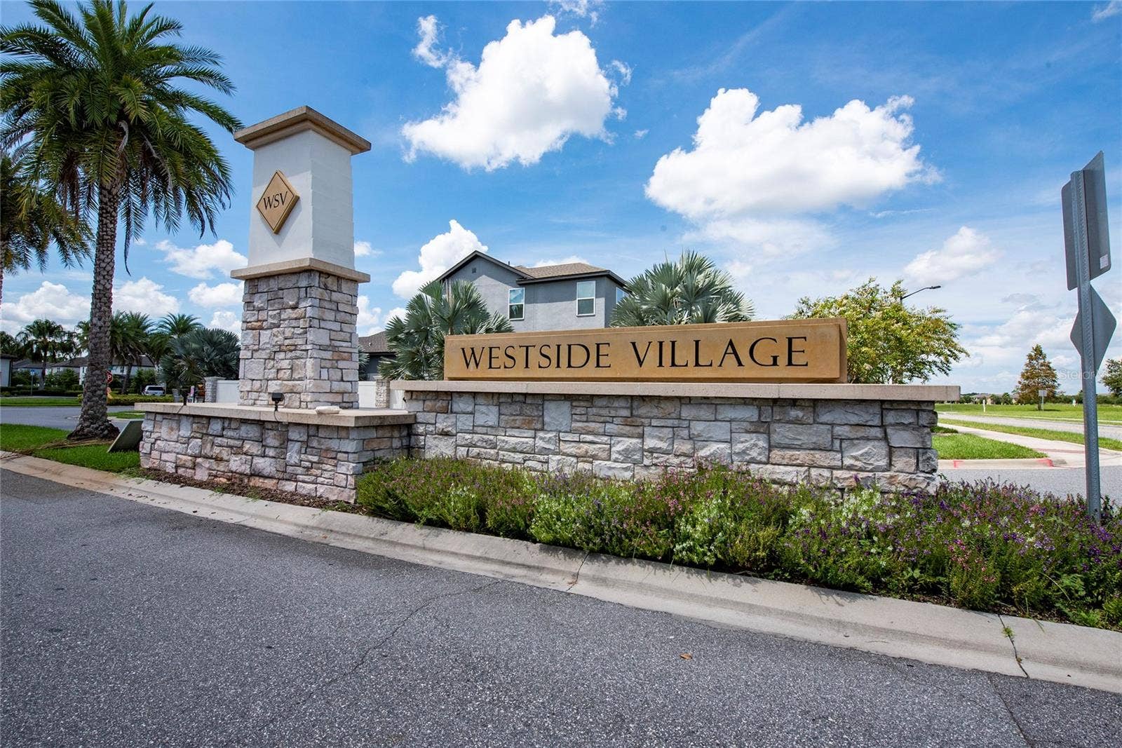 11543 CHARNOCK DRIVE, Windermere, FL 34786