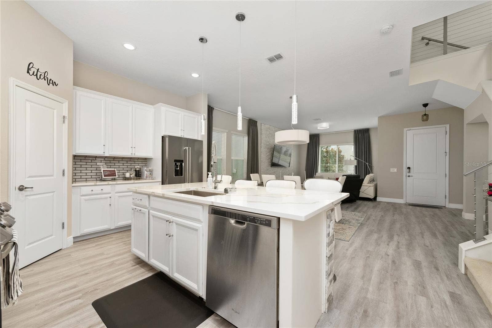 11543 CHARNOCK DRIVE, Windermere, FL 34786