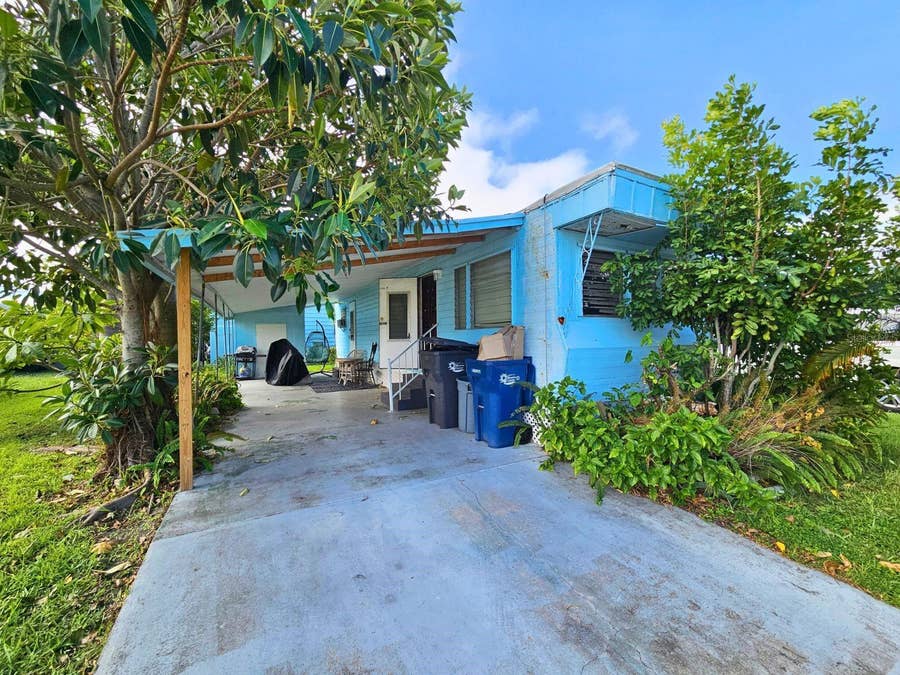 Property photo for 710 49TH AVENUE DRIVE W, Bradenton, FL