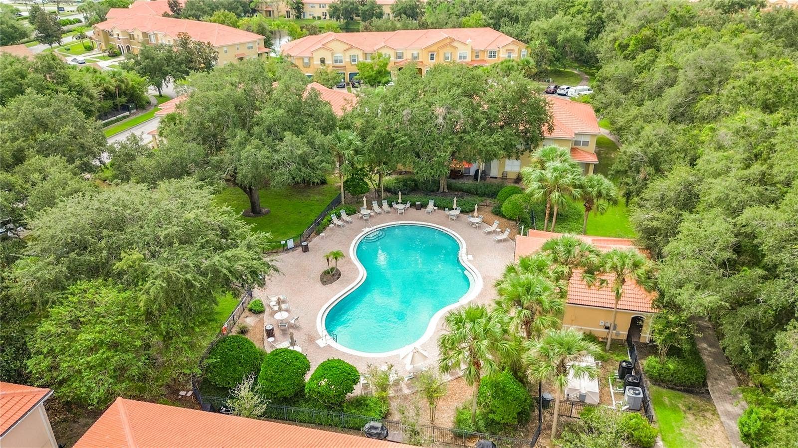 3115 SEAVIEW CASTLE DRIVE, Kissimmee, FL 34746 Pool & Clubhouse