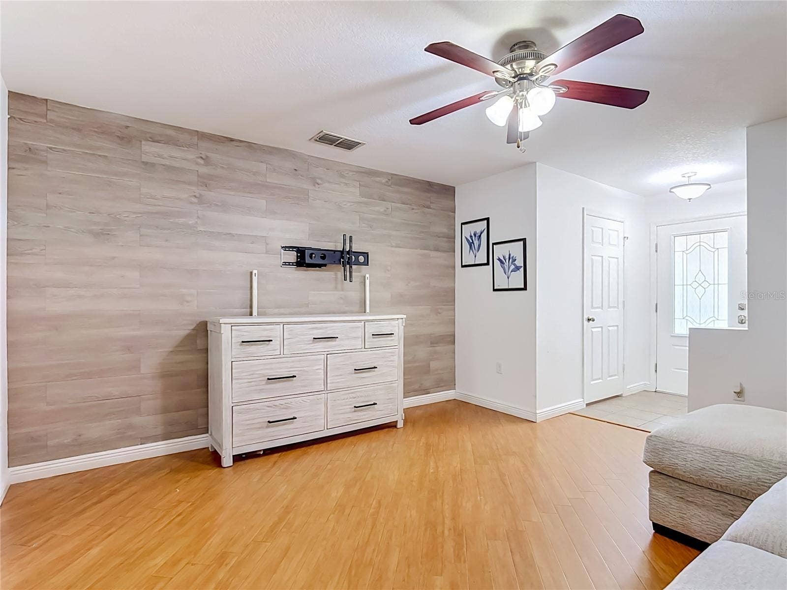 3115 SEAVIEW CASTLE DRIVE, Kissimmee, FL 34746 Living Room