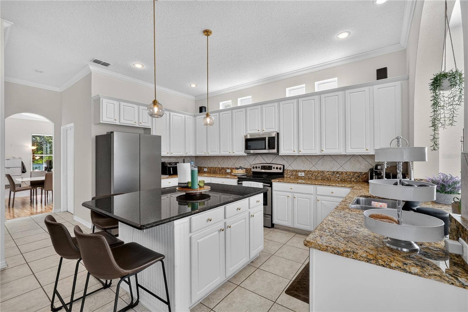 902 WATERSIDE DRIVE, Celebration, FL 34747 902 WATERSIDE DRIVE, Celebration, FL 34747