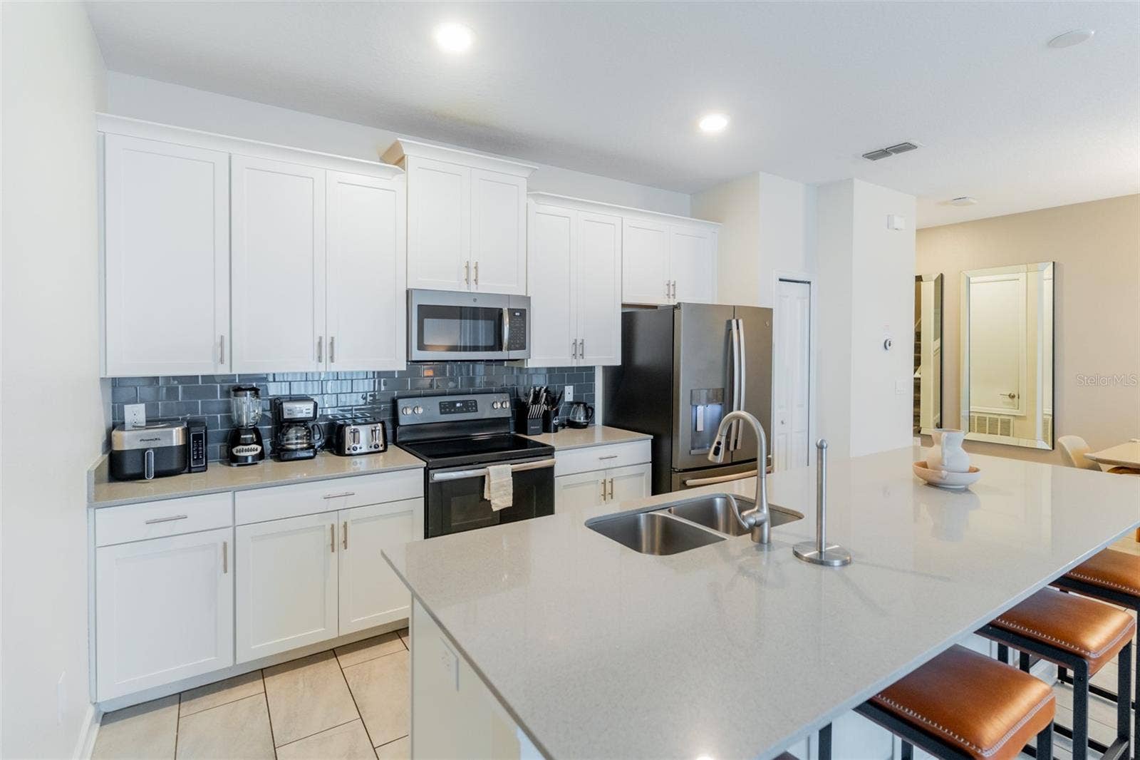 4985 WINDERMERE AVENUE, Kissimmee, FL 34746 4985 WINDERMERE AVENUE, Kissimmee, FL 34746