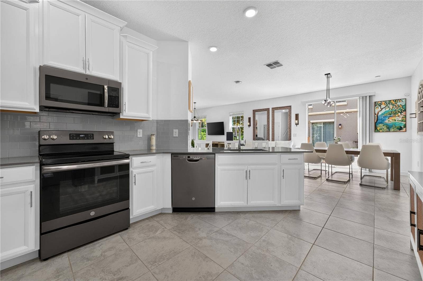 1359 SHINNECOCK HILLS DRIVE, Davenport, FL 33896 1359 SHINNECOCK HILLS DRIVE, Davenport, FL 33896