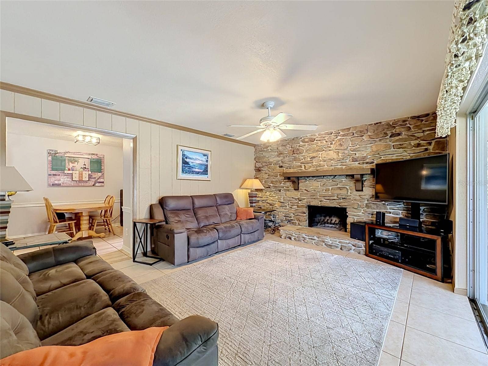 4148 FLORALWOOD COURT, Orlando, FL 32812 4148 FLORALWOOD COURT, Orlando, FL 32812