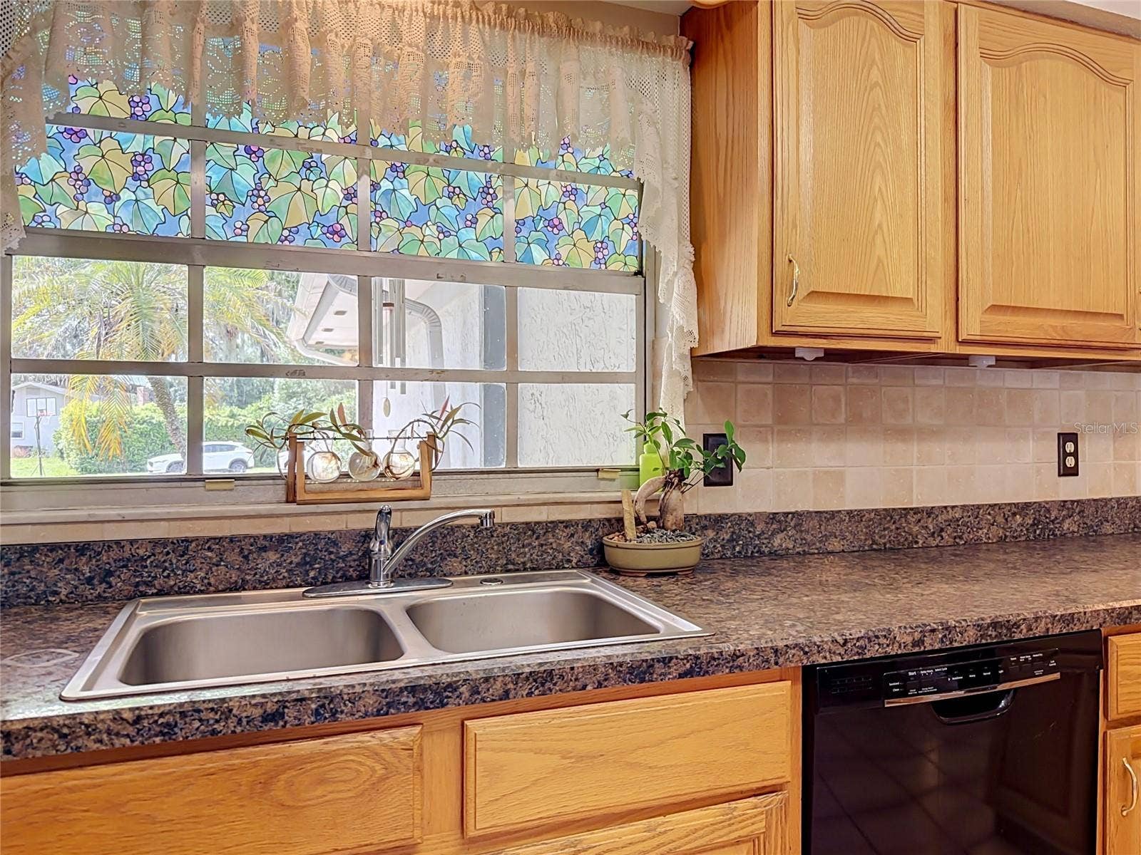 4148 FLORALWOOD COURT, Orlando, FL 32812 4148 FLORALWOOD COURT, Orlando, FL 32812