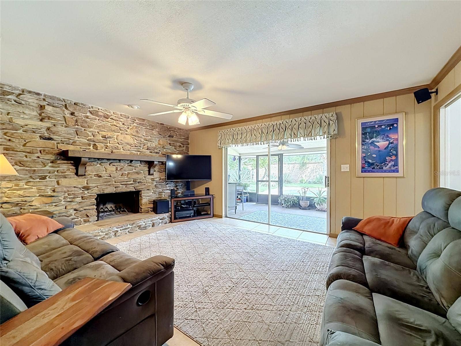 4148 FLORALWOOD COURT, Orlando, FL 32812 4148 FLORALWOOD COURT, Orlando, FL 32812