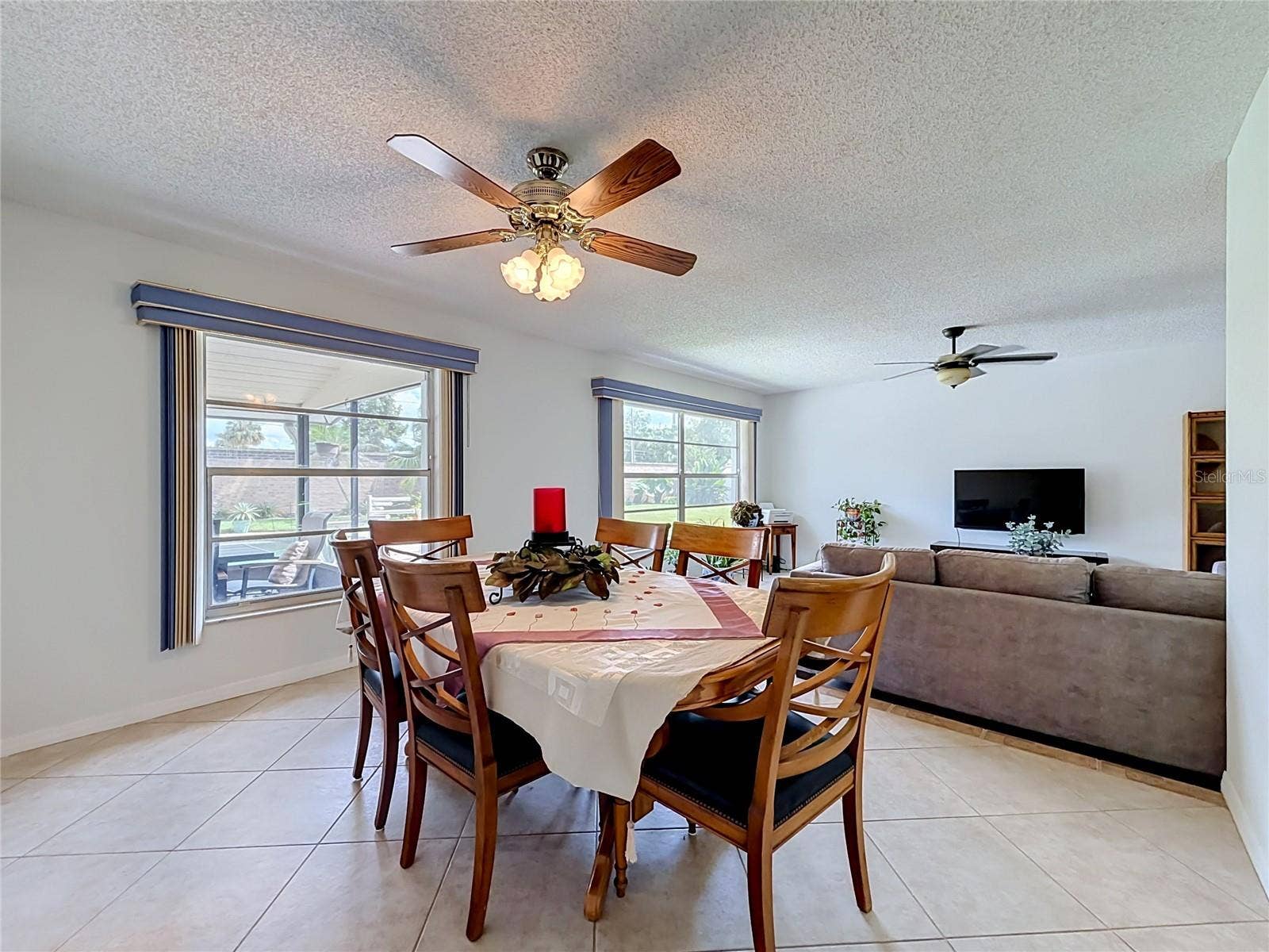 4148 FLORALWOOD COURT, Orlando, FL 32812 4148 FLORALWOOD COURT, Orlando, FL 32812