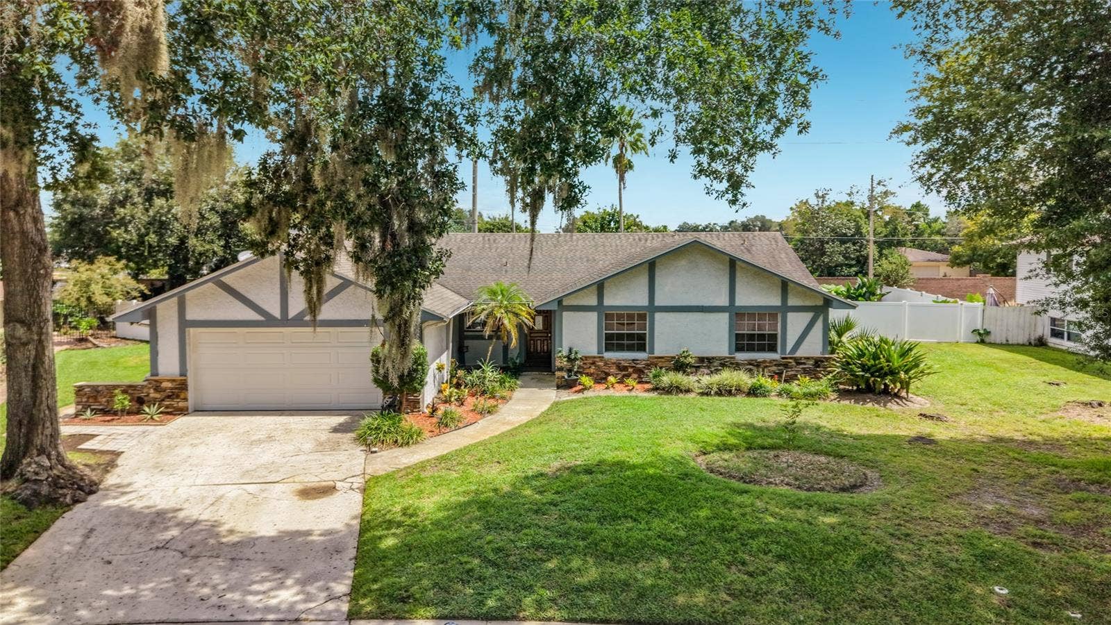 4148 FLORALWOOD COURT, Orlando, FL 32812 4148 FLORALWOOD COURT, Orlando, FL 32812