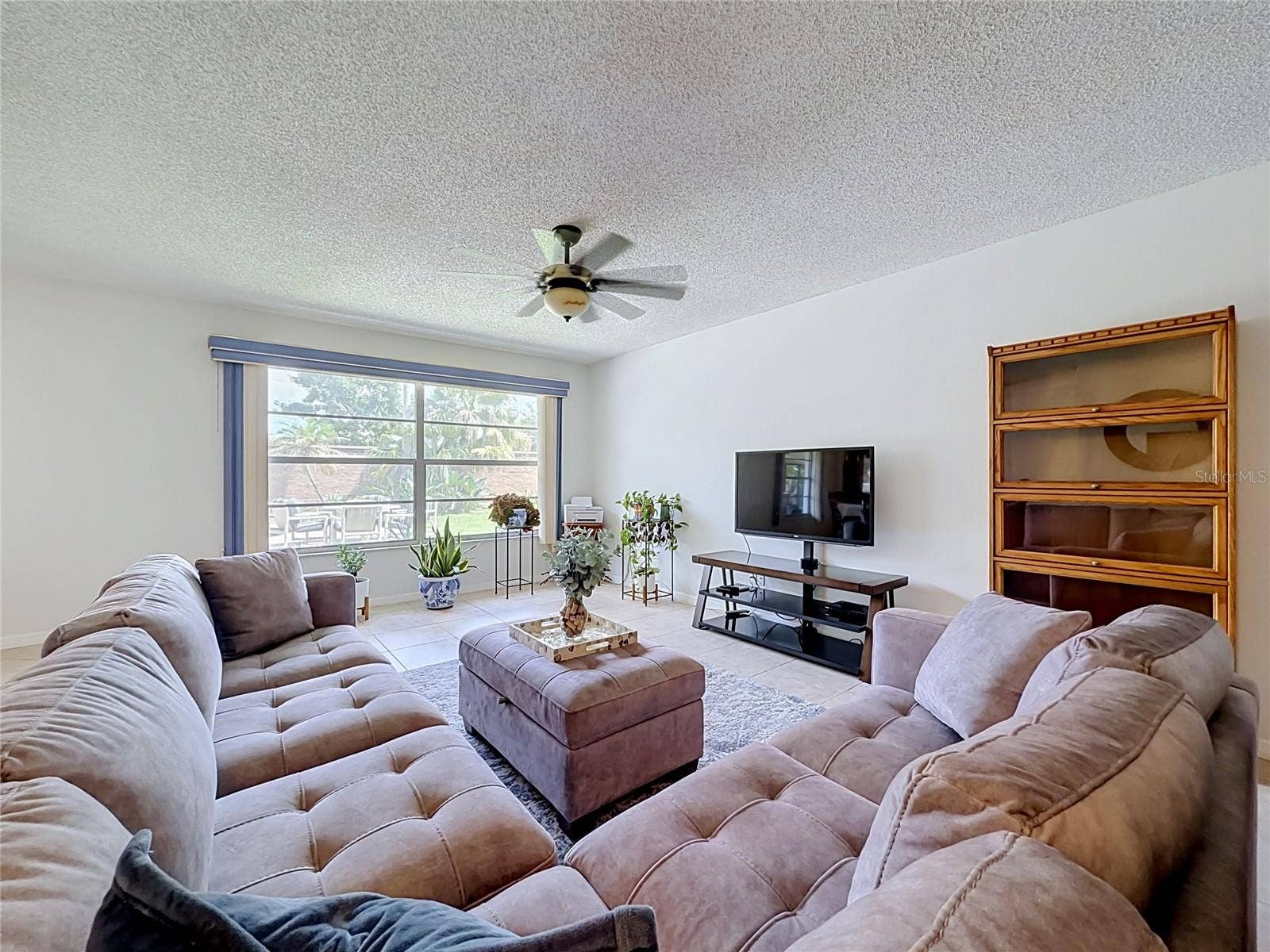 4148 FLORALWOOD COURT, Orlando, FL 32812 4148 FLORALWOOD COURT, Orlando, FL 32812