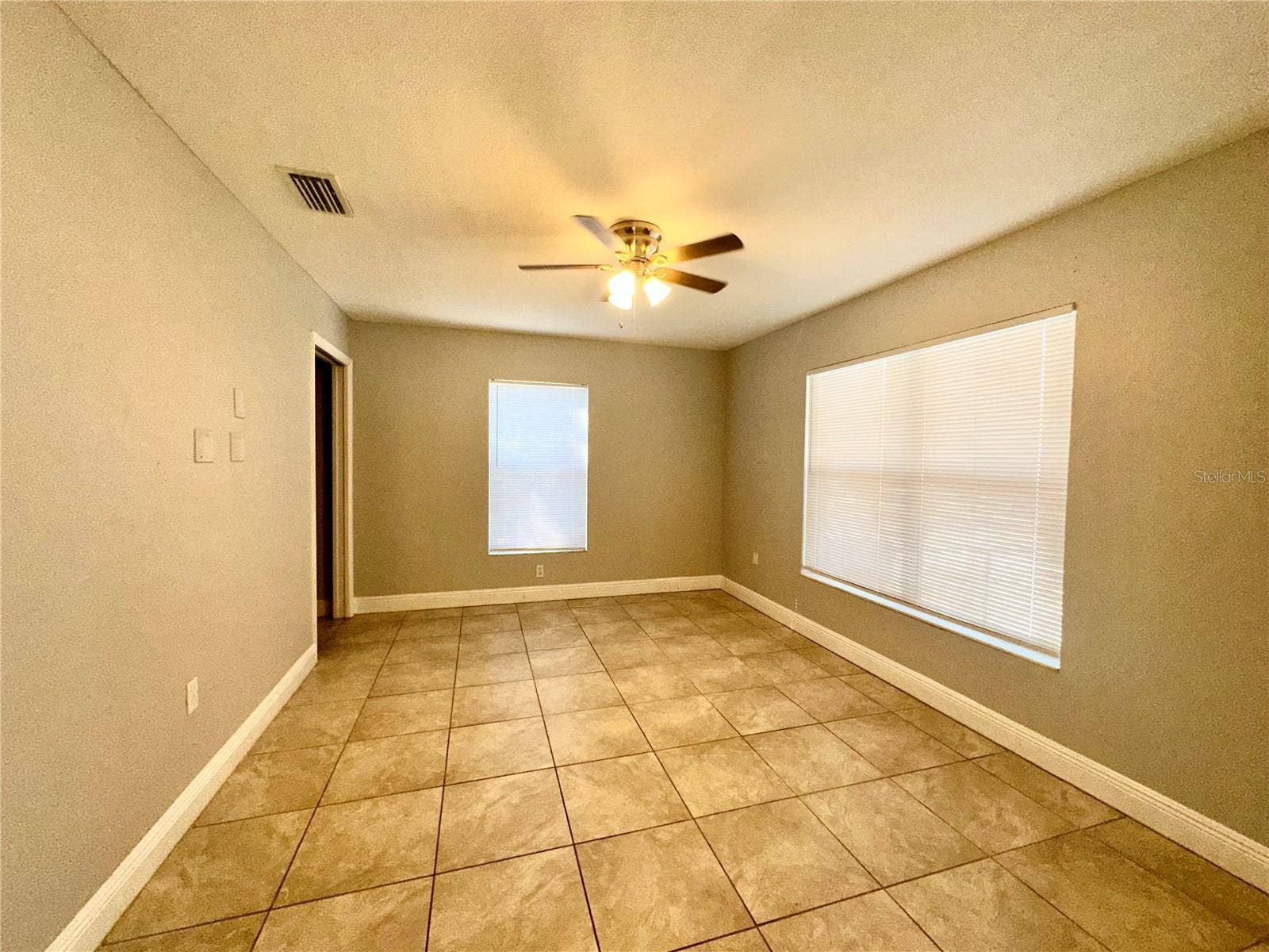 116 N COLLEGE STREET, #A, Leesburg, FL 34748 116 N COLLEGE STREET, #A, Leesburg, FL 34748