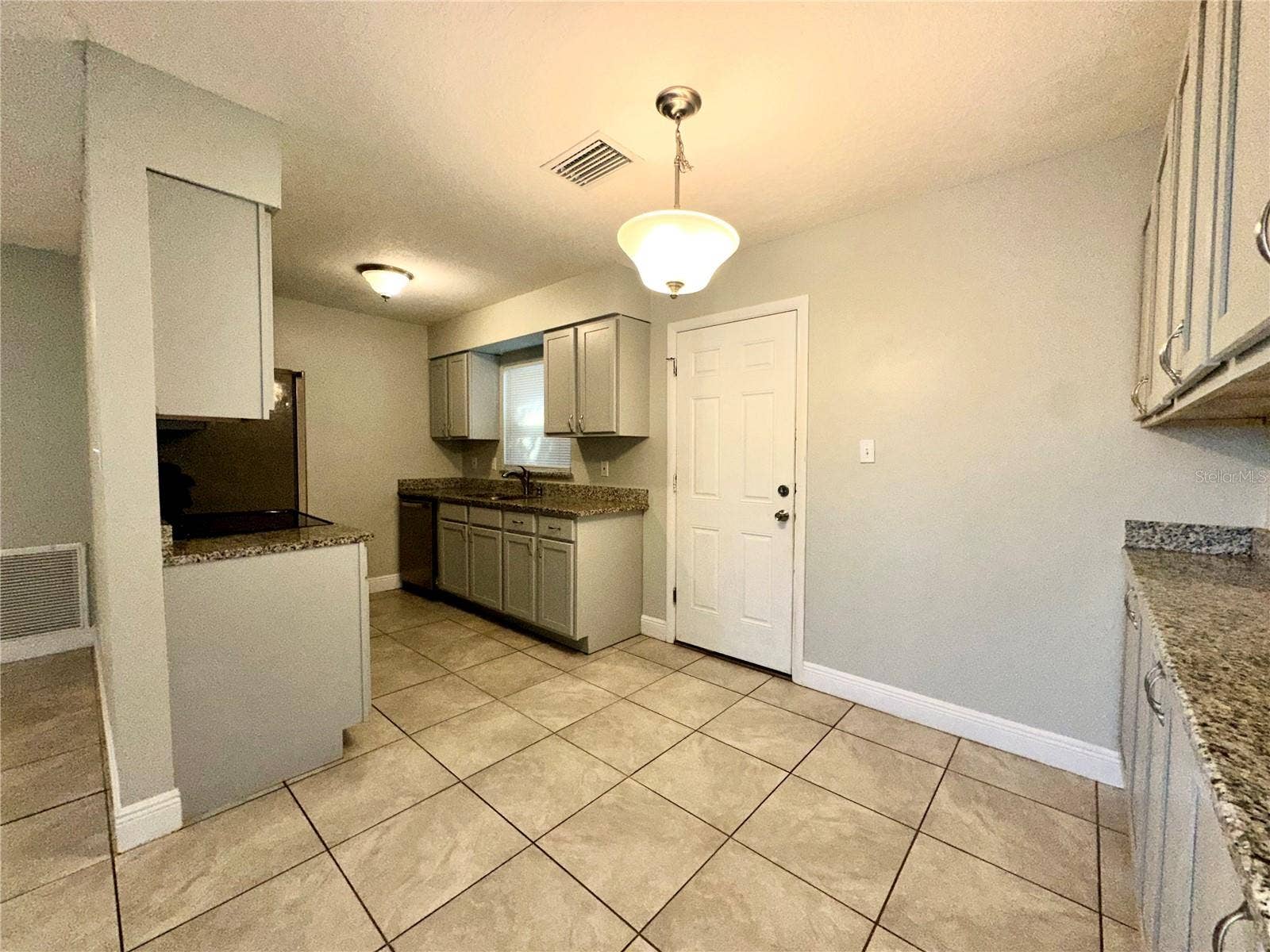 116 N COLLEGE STREET, #A, Leesburg, FL 34748 116 N COLLEGE STREET, #A, Leesburg, FL 34748