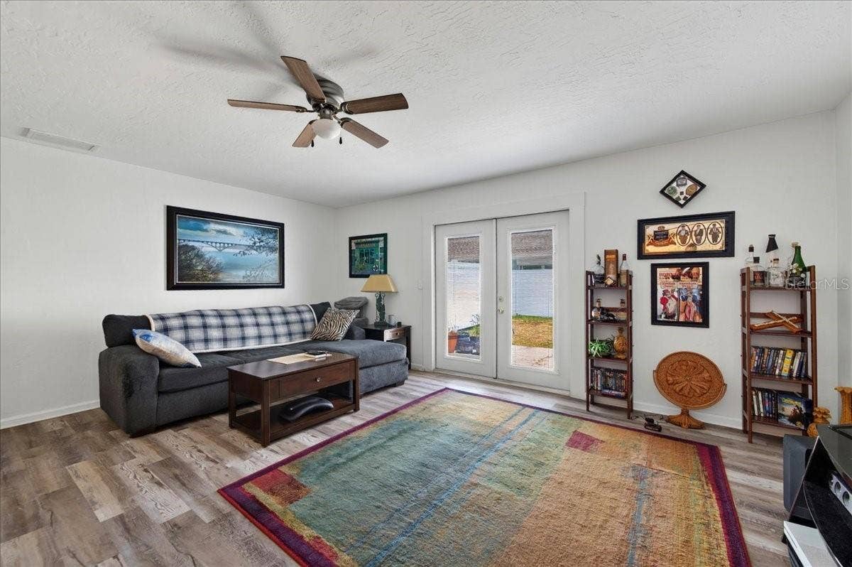 Unit 843 living room