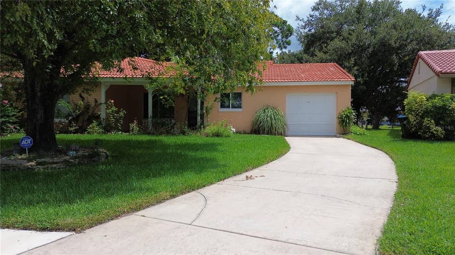 Property photo for 10481 MONTPELIER CIRCLE, Orlando, FL