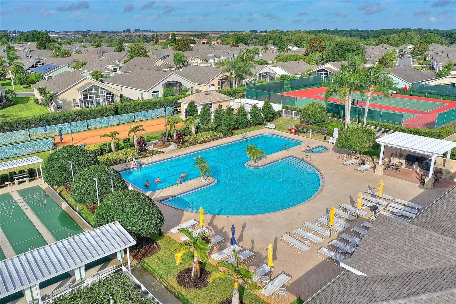 217 FLEMING LN, Davenport, FL 33837 High Vista 55+ private outdoor amenities