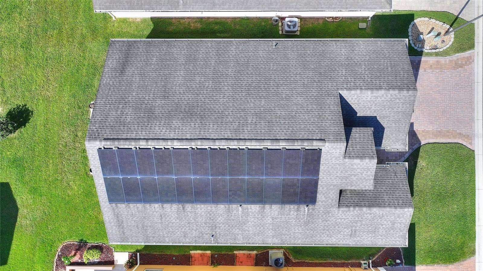 217 FLEMING LN, Davenport, FL 33837 Momentum solar panel lease is assumable