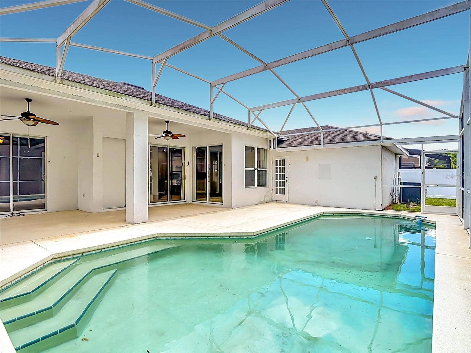 957 VIA BIANCA DRIVE, Davenport, FL 33896
