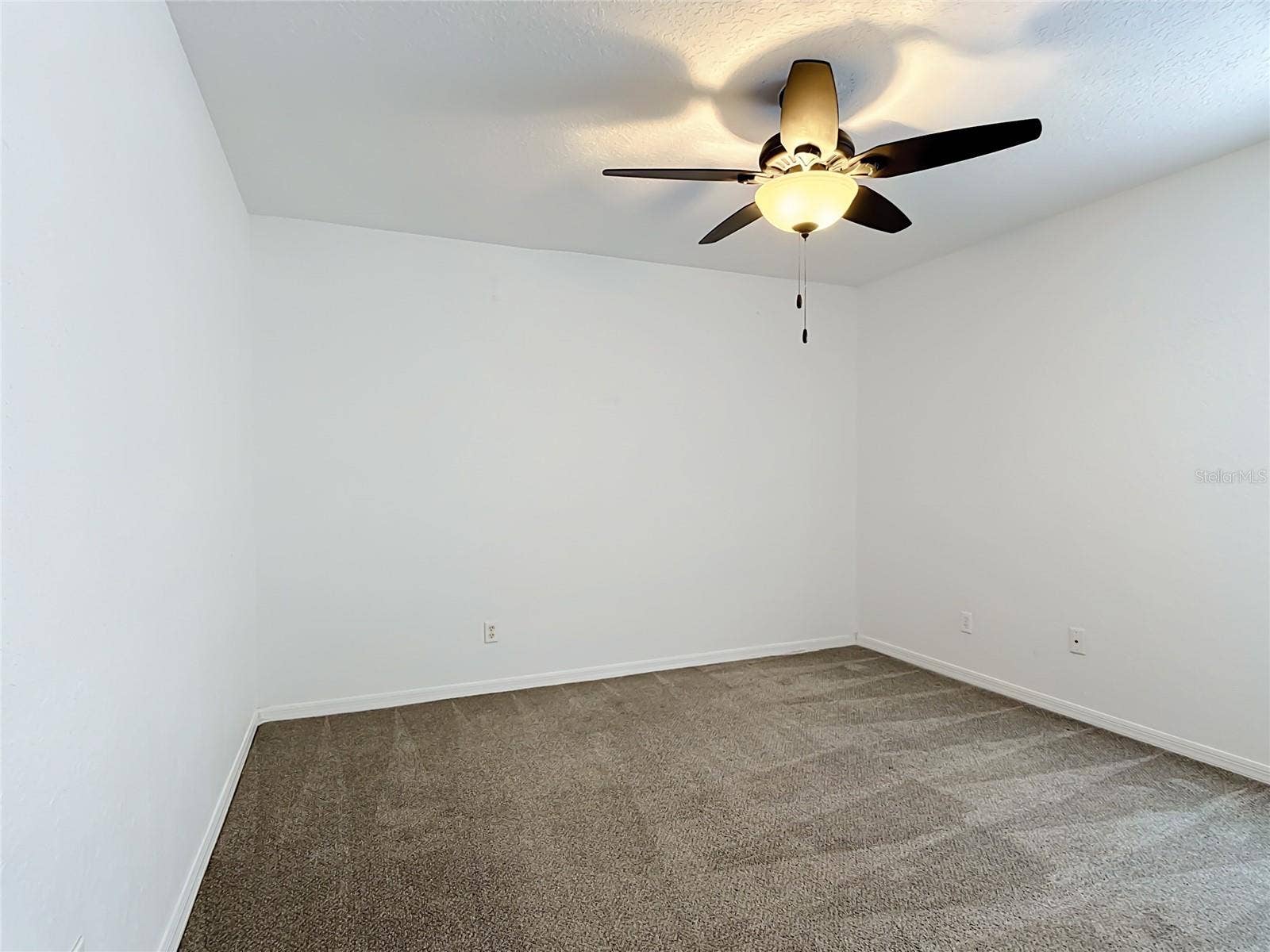 957 VIA BIANCA DRIVE, Davenport, FL 33896