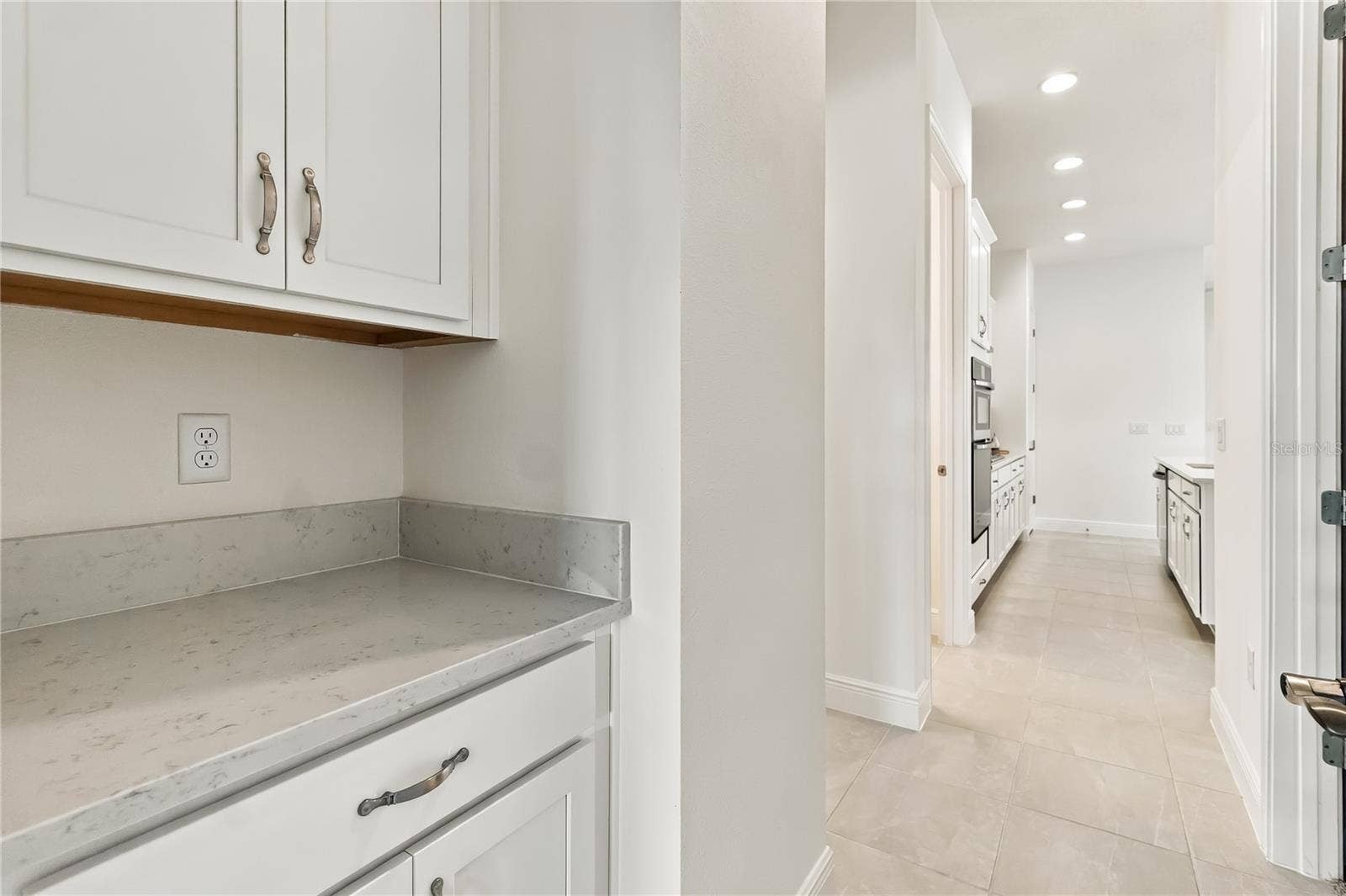 5031 DANCY LANE, St Cloud, FL 34772 5031 DANCY LANE, St Cloud, FL 34772