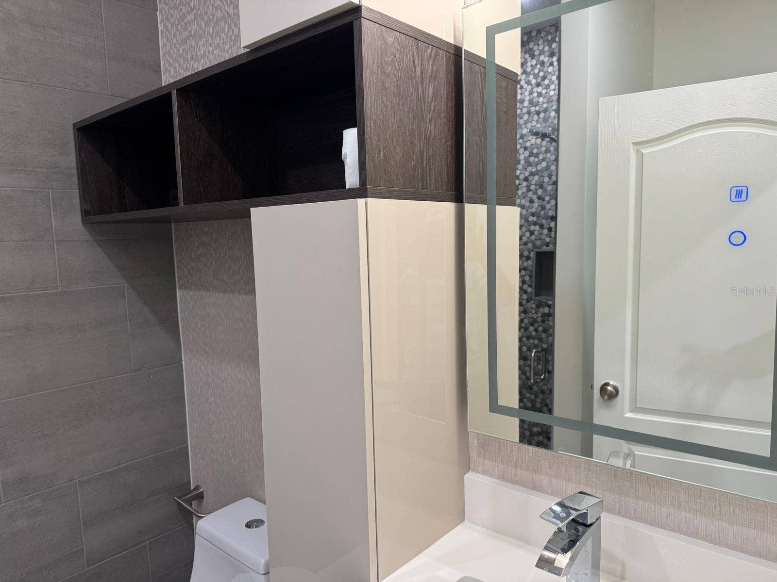 6013 FENDER COURT, Orlando, FL 32837 BATHROOM 1, FIRST FLOOR