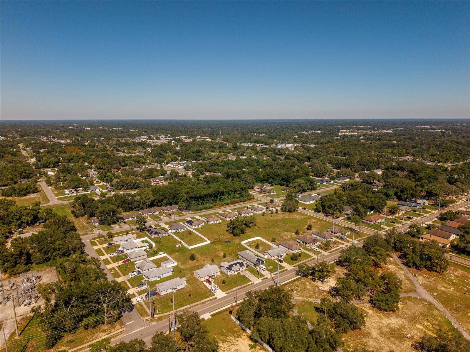 143 W 13TH STREET, Apopka, FL 32703 143 W 13TH STREET, Apopka, FL 32703