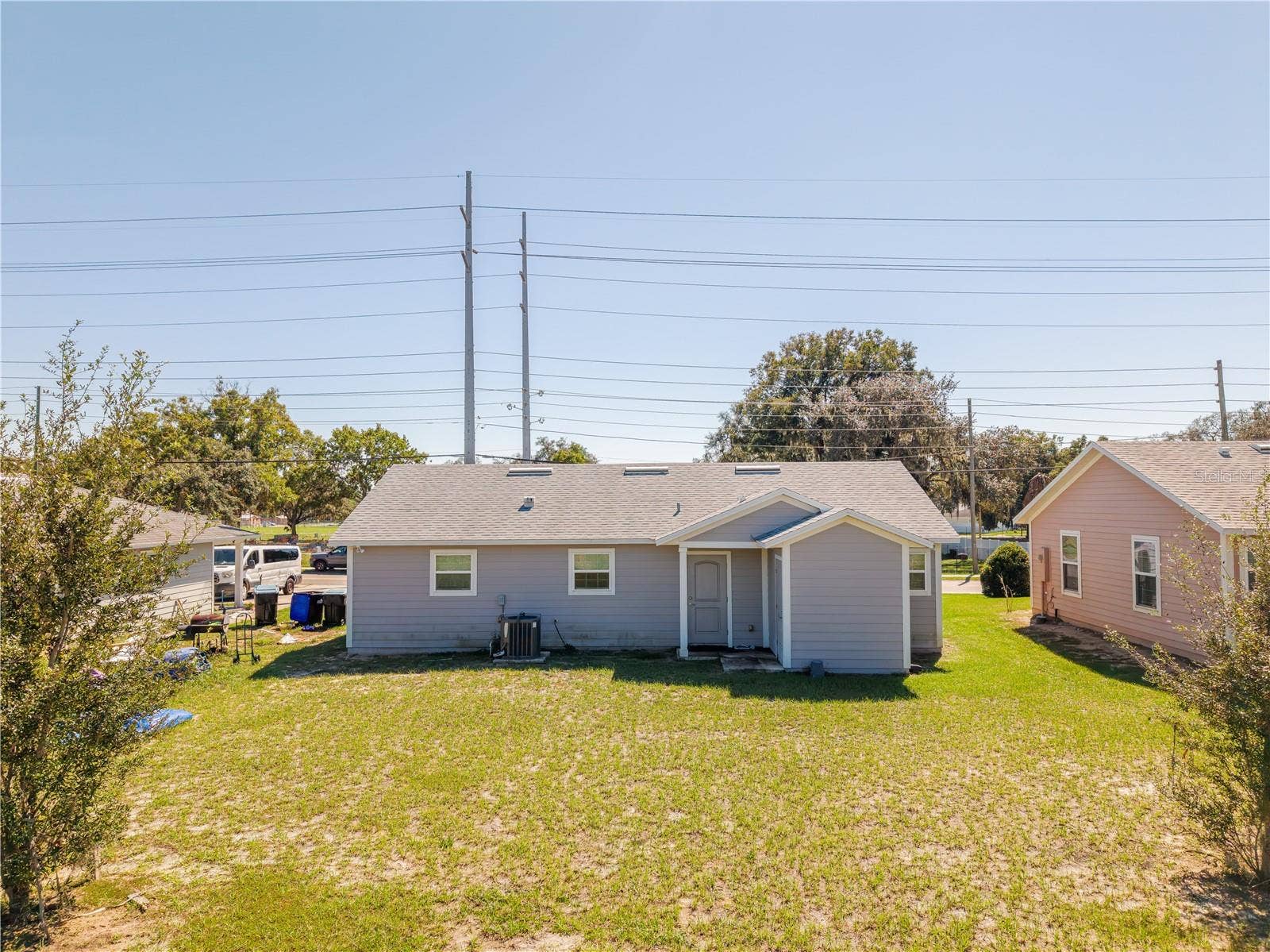 143 W 13TH STREET, Apopka, FL 32703 143 W 13TH STREET, Apopka, FL 32703